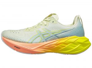 ASICS Novablast 4 Paris Herren Laufschuh Safety Yellow