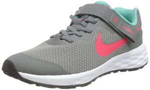 Nike Revolution 6 Flyease Running Shoes