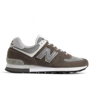 New Balance Unisex MADE in UK 576 in Grau/Weiß