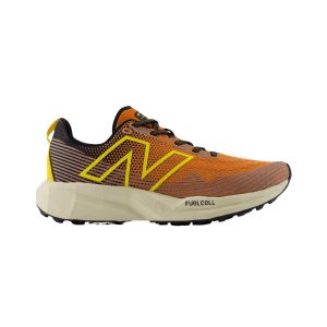 New Balance FuelCell Venym Braun Gelb AW24 Schuhe