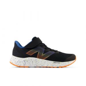 New Balance Kinder Fresh Foam Arishi v4 Bungee Lace with Top Strap in Schwarz/Blau/Orange