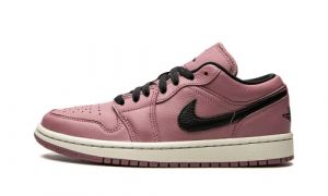 AIR JORDAN 1 Low Mulberry (Women's) DC7268-500 Size 39