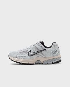 Nike WMNS ZOOM VOMERO 5 men Lowtop grey in Größe:36,5