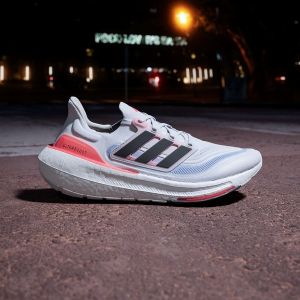 Ultraboost Light Laufschuh