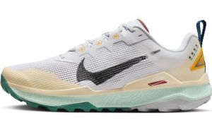 Nike Herren REACT Wildhorse 8 Laufschuh