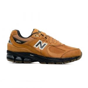 05 New Balance 2002REI [EU 43 US 9.5]