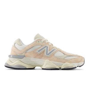 New Balance Unisex 9060 in Rosa/Weiß/Grau