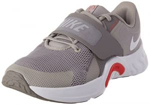 NIKE Herren Renew Retaliation 4 Sneaker