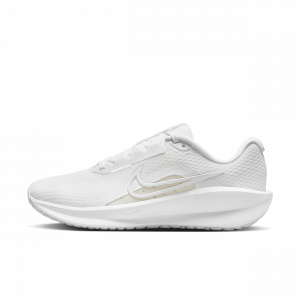 Nike Downshifter 13 Straßenlaufschuh für Damen - Weiß