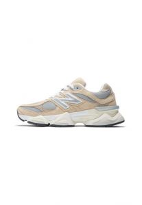 Sneaker mit Leder 9060