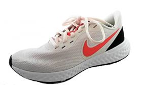 Nike Damen Revolution 5 Laufschuhe