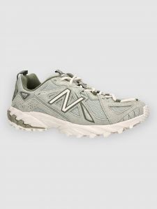 New Balance 610 Sneakers green