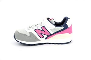 New Balance YV996XG3 - Lage schoenen - Kleur: Beige - Maat: 33