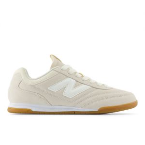 New Balance Unisex RC42 in Beige/Weiß, Suede/Mesh, Größe 41.5