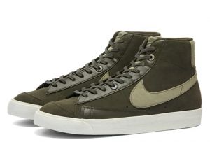 Nike Damen Blazer MID 77 Sequoia Army Silber Größe 8.5 US